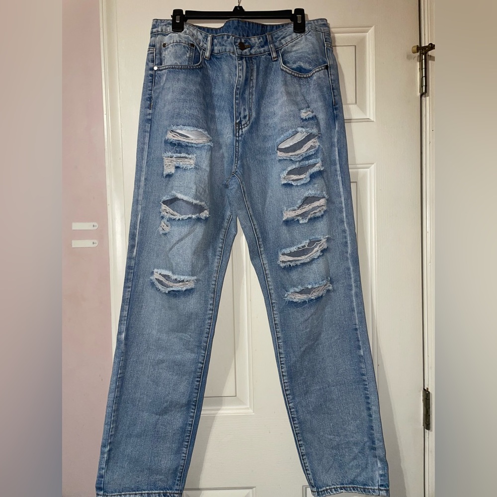 Men’s Distressed Jeans - Size 36 👖